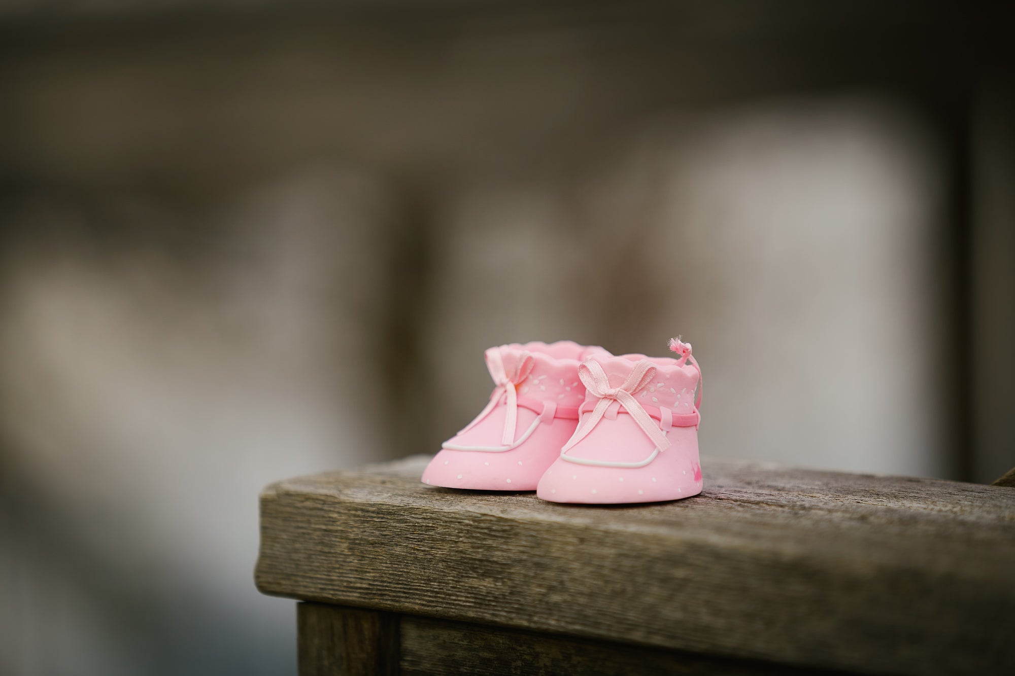 tips from larktale on how to build a baby registry