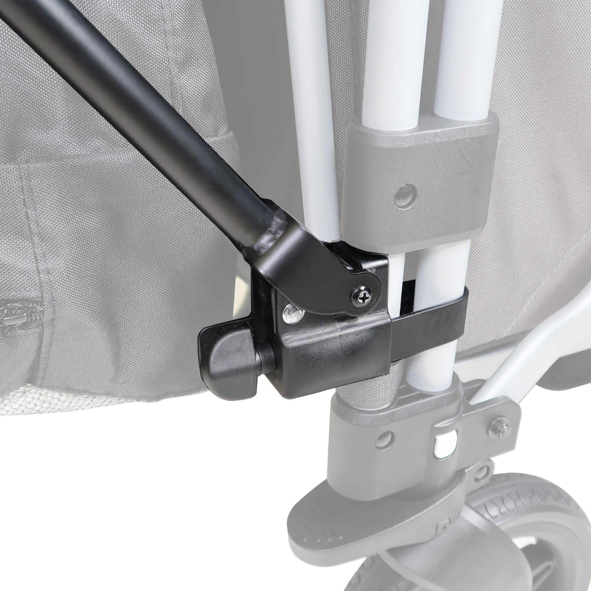 Close up on pull bar kit attachment for the caravan stroller wagon